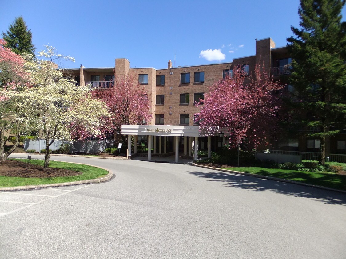 1655 Oakwood Dr Unit N318, Narberth, PA 19072 Condo for Rent in