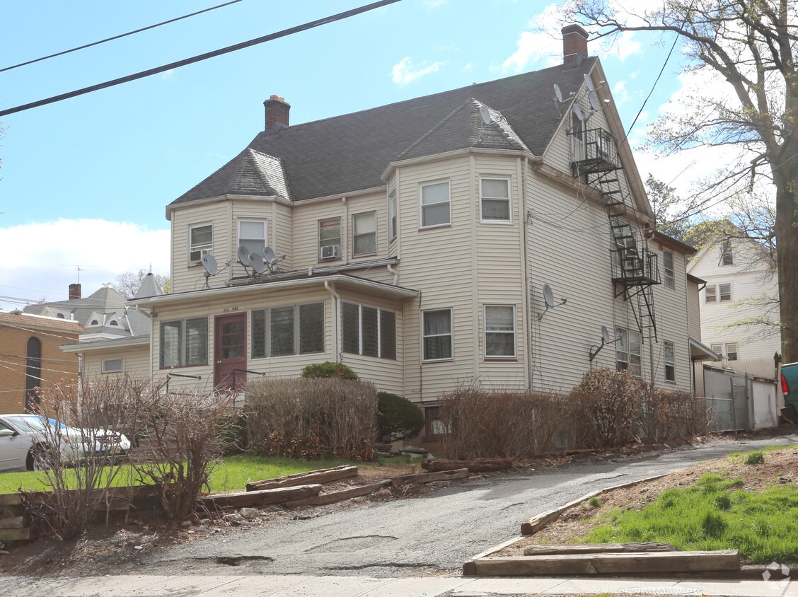 480482 Scotland Rd, Orange, NJ 07050 Apartments in Orange, NJ