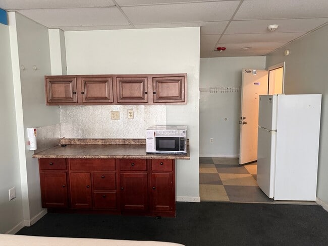 Foto del edificio - 1635 Centre Ave