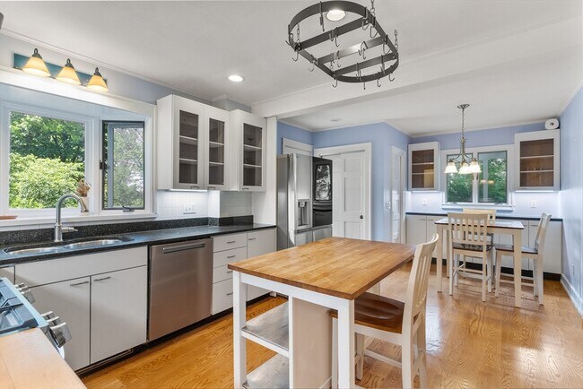 Foto del edificio - 161 Highland Ave
