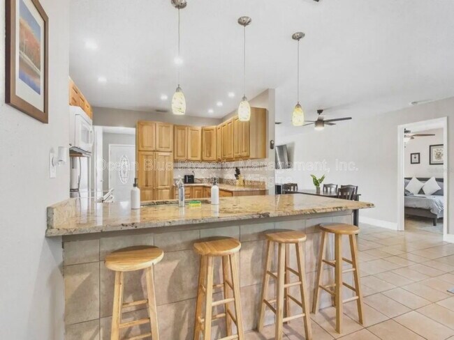 Foto del edificio - 5247 76th St N