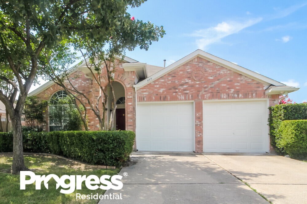 665 Beatty Dr, Grand Prairie, TX 75052 House for Rent in Grand