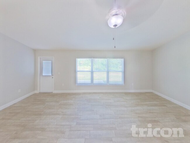 Foto del edificio - 22404 Cheryl Ave