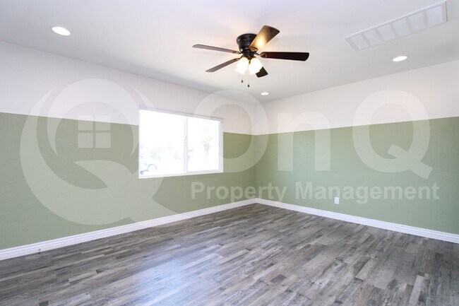 Foto del edificio - 1729 W Fairmount Ave