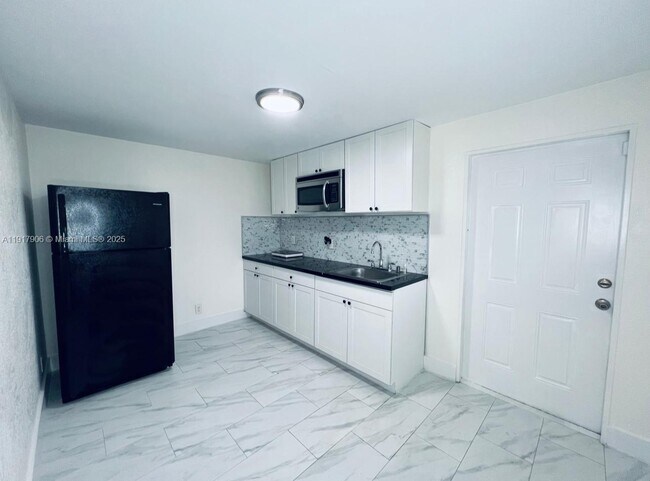 Foto del edificio - 5600 SW 38th St