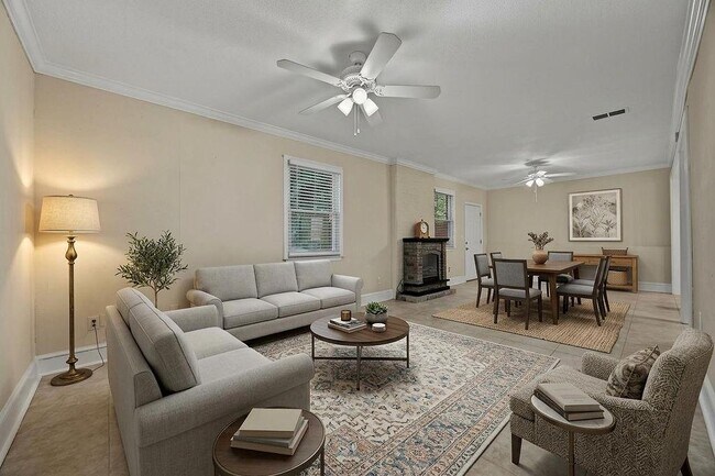 Foto del edificio - 2132 Dunwoody Glen