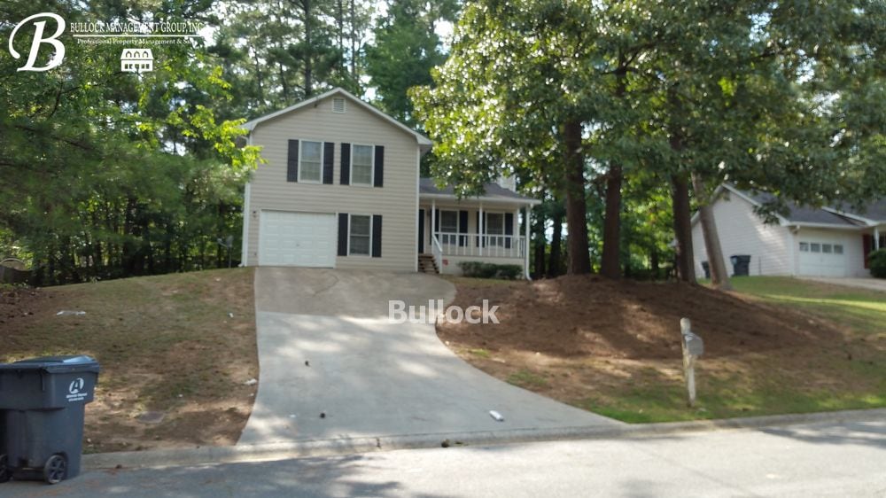 Primary Photo - 2028 Summertown Dr