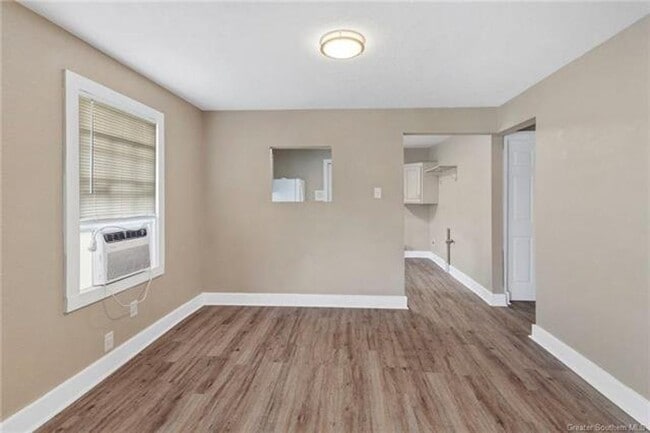 Building Photo - 3 Bedroom 1 Bathroom Home for Rent