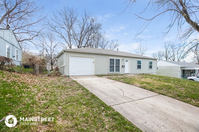 Building Photo - 9403 McKinley St