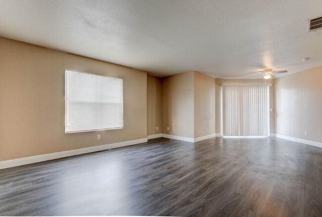 Building Photo - 6800 E Lake Mead Blvd