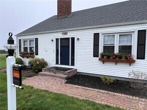 Building Photo - 48 Caiger Ln