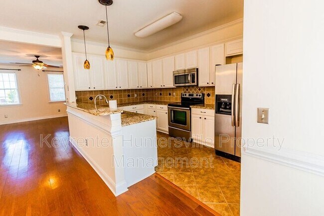 Building Photo - 5623 Fetzer Ave NW