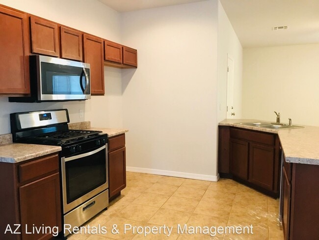 Building Photo - 2 br, 2 bath House - 3346 Clark Street