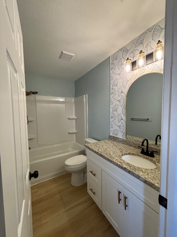 Foto del edificio - 22 S Commonsway Dr