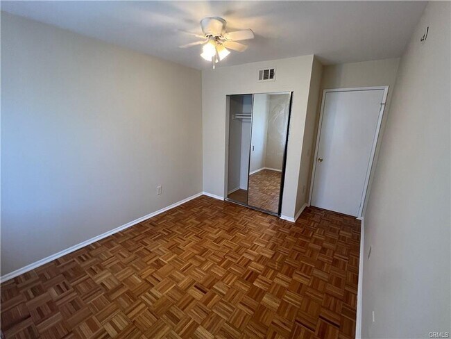 Building Photo - 7869 Ventura Canyon Ave