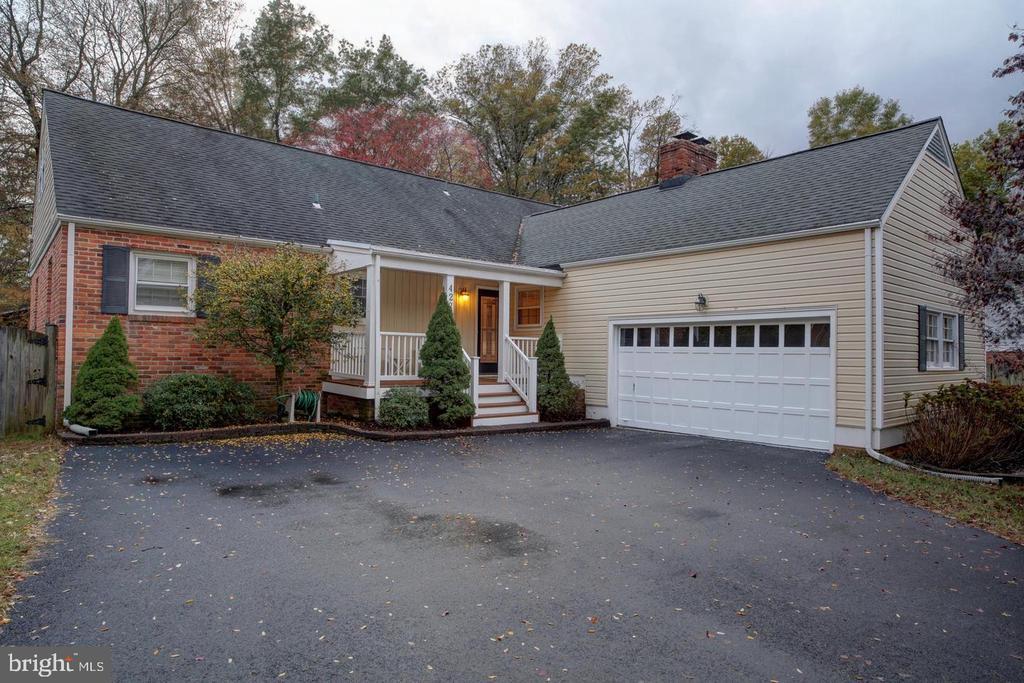 Foto principal - 422 Old Court House Rd NE