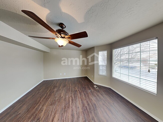 Foto del edificio - 2101 1630 N St