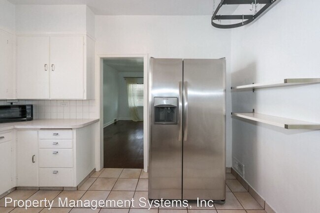 Building Photo - 4 br, 2 bath House - 333 E. Roosevelt Avenue