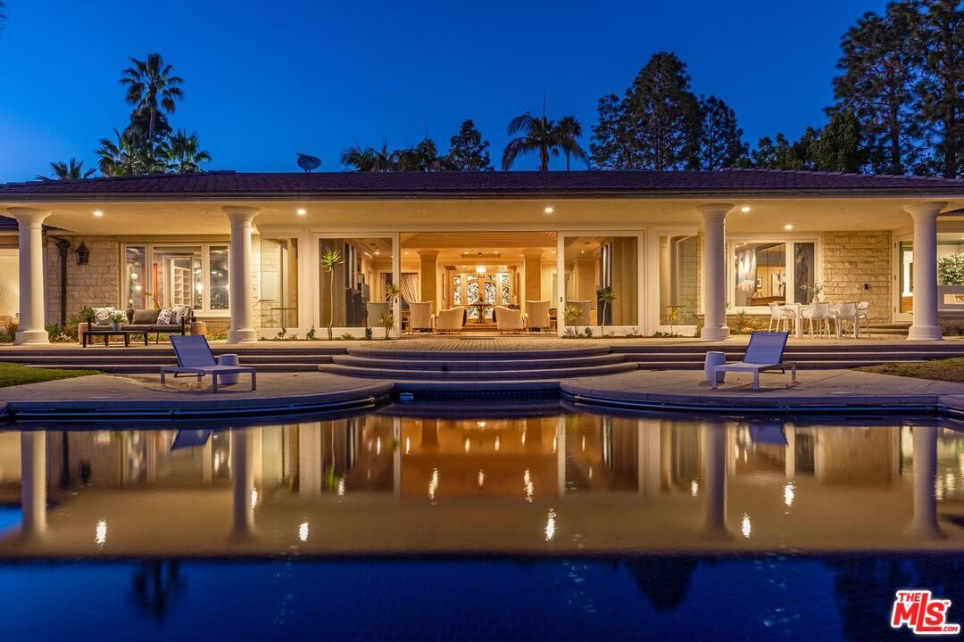 Primary Photo - 400 Trousdale Pl