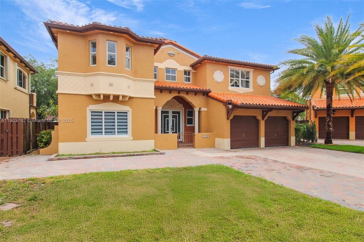 Foto principal - 15445 SW 26th Terrace