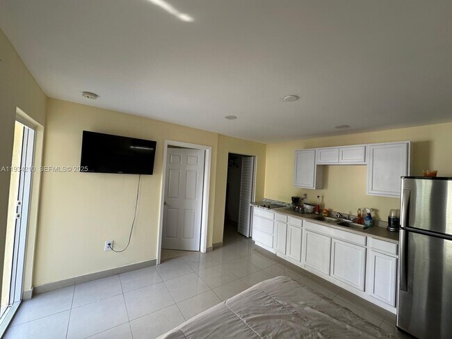 Foto del edificio - 5440 SW 101st Ave