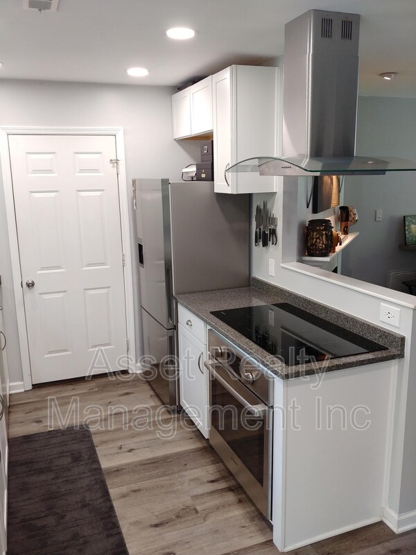 Building Photo - 5900 Wichita Dr