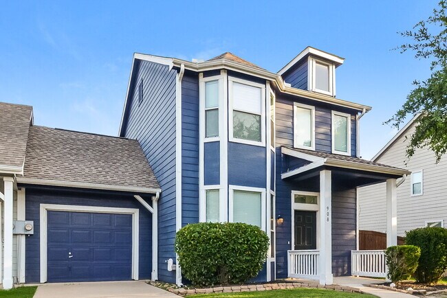 Foto del edificio - 908 Chickesaw Ln
