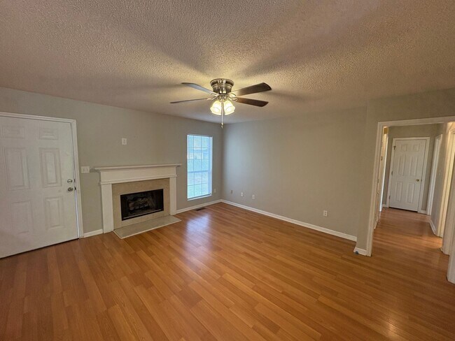 Foto del edificio - For Rent