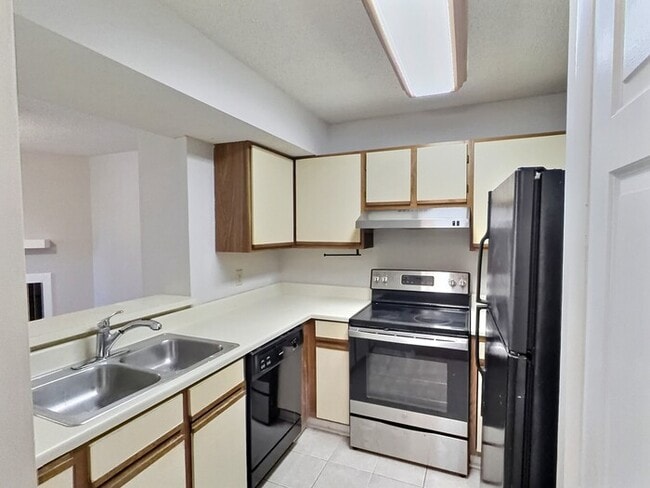 Photo - 3803 Chimney Ridge Pl House