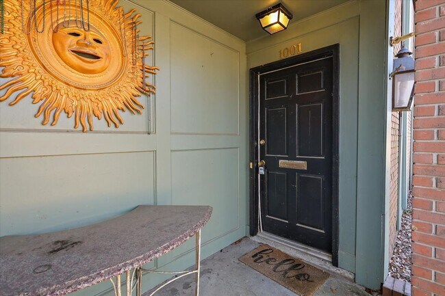 Building Photo - 1001/1003 Euclid Ave