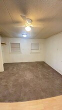 Building Photo - 12547 Chapman Rd