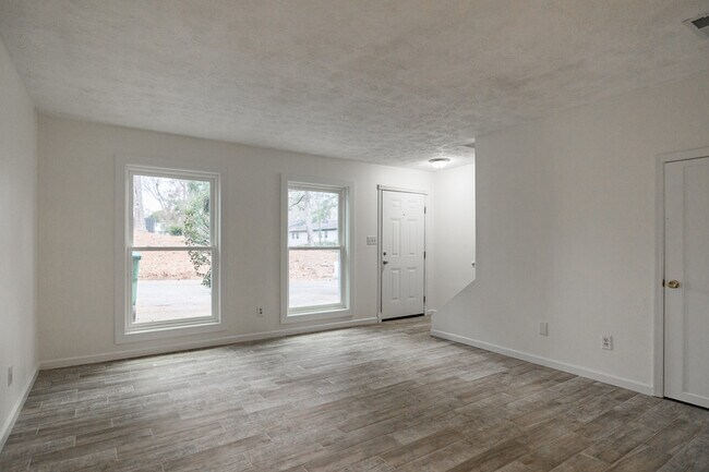Building Photo - 341 Chalfont Drive - 1