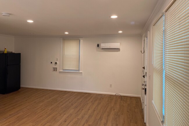 Foto del edificio - 1414 Emory Rd NE