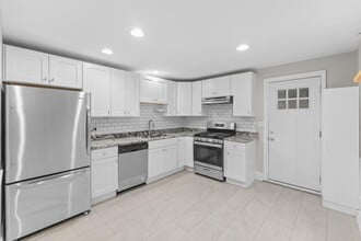 Building Photo - 1369 City Park Ave
