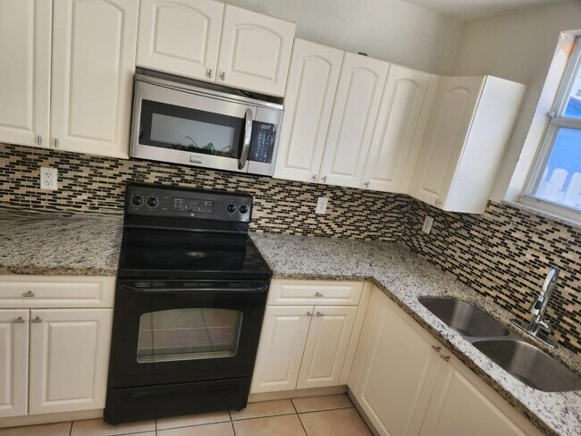Foto del edificio - 8199 W 36th Ave