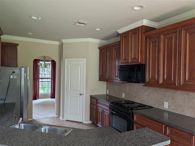 Building Photo - 2823 Everhart Terrace Dr