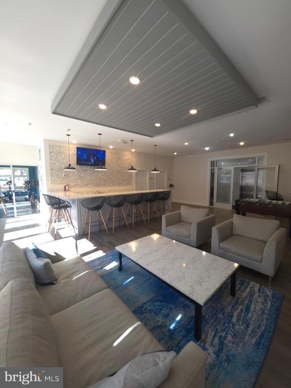 Foto principal - 3925 Haverford Ave