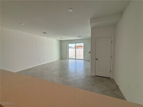 Building Photo - 14883 White Pearl Rd