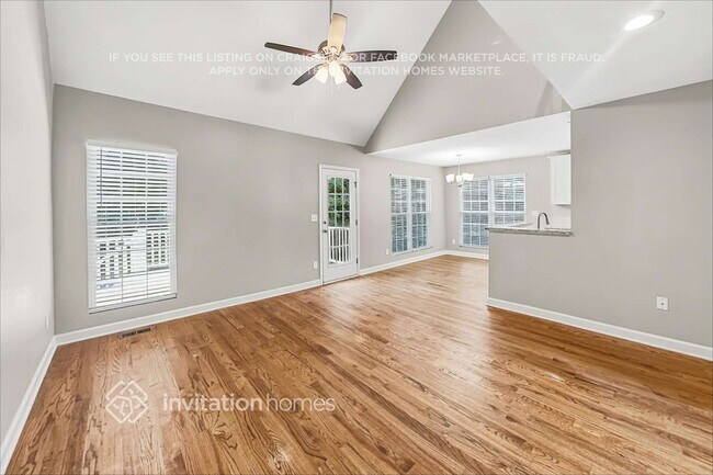 Foto del edificio - 6984 Forest Manor Dr