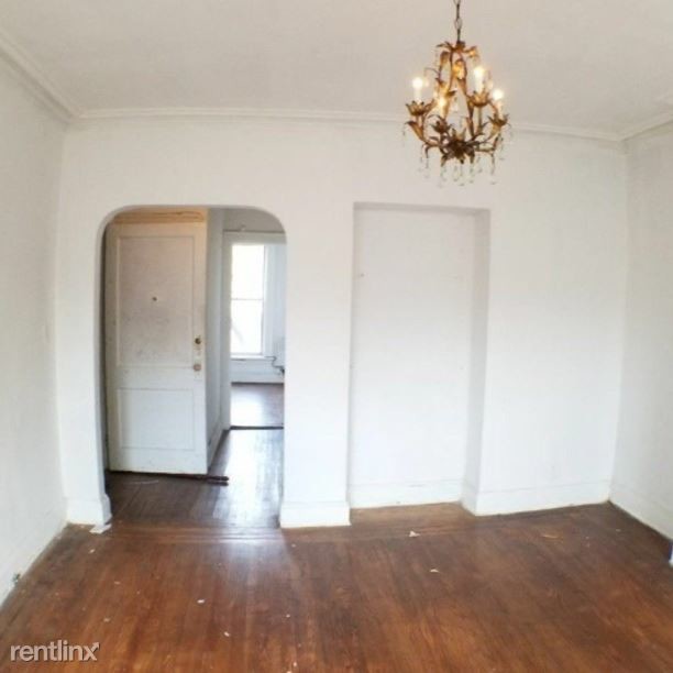 Primary Photo - 357 Adelphi St