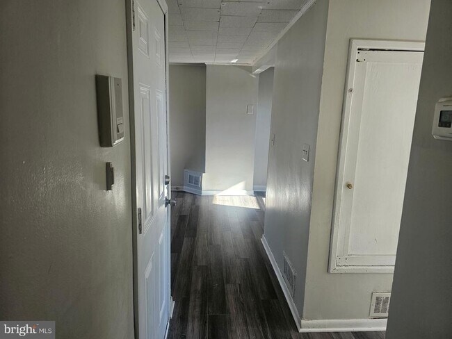 Foto del edificio - 7515 Lange St