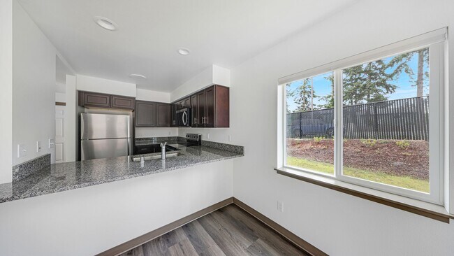 Foto del edificio - New Construction - 2 Bed 1.5 Bath - Pet Friendly - NAS Whidbey