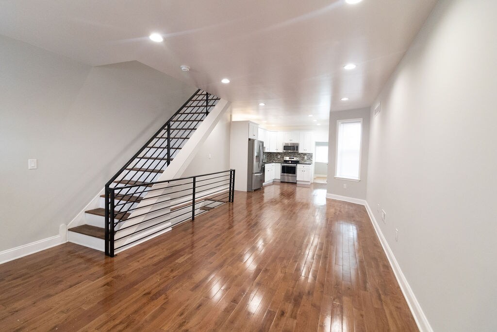 Foto principal - 2336 E Clearfield St