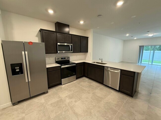 Building Photo - 3223 Canyon Bay Pt
