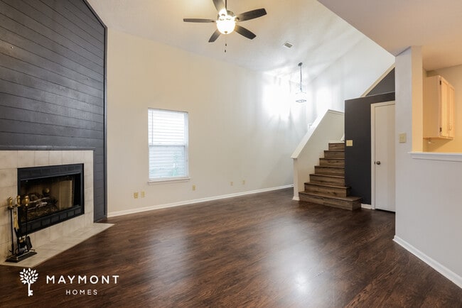 Building Photo - 6622 Kinnerton Dr