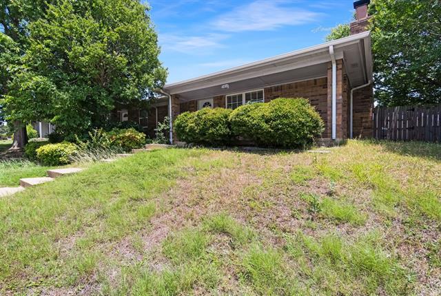 Foto del edificio - 2800 Shady Grove Dr
