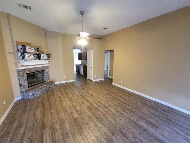 Foto del edificio - 7320 Nantucket Dr