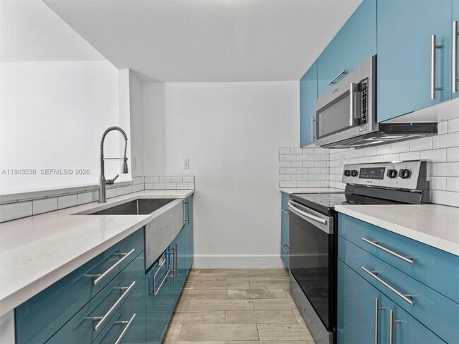 Foto del edificio - 4560 SW 68th Ct Cir