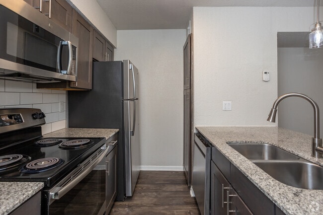 Interior Photo - Maya at White Rock Apartments