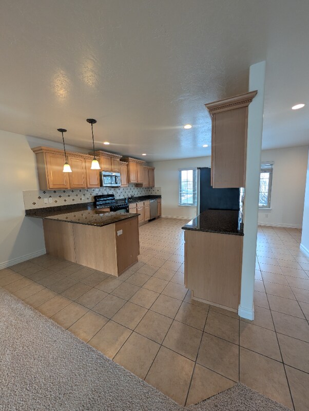 Foto del edificio - 1320 Lake Springs Ln